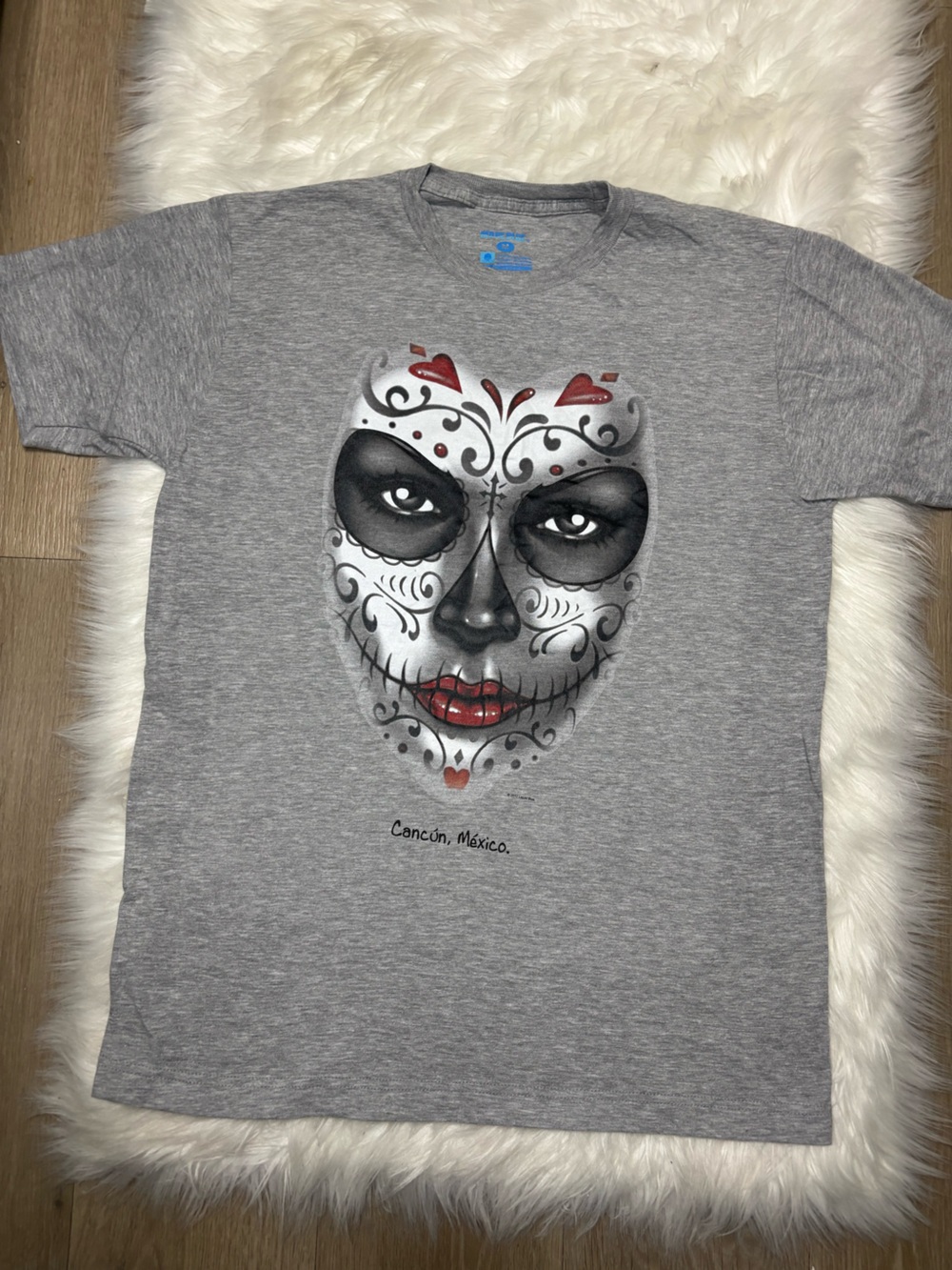 Gray Day of‎ the Dead Graphic Tee - Cancun, Mexico